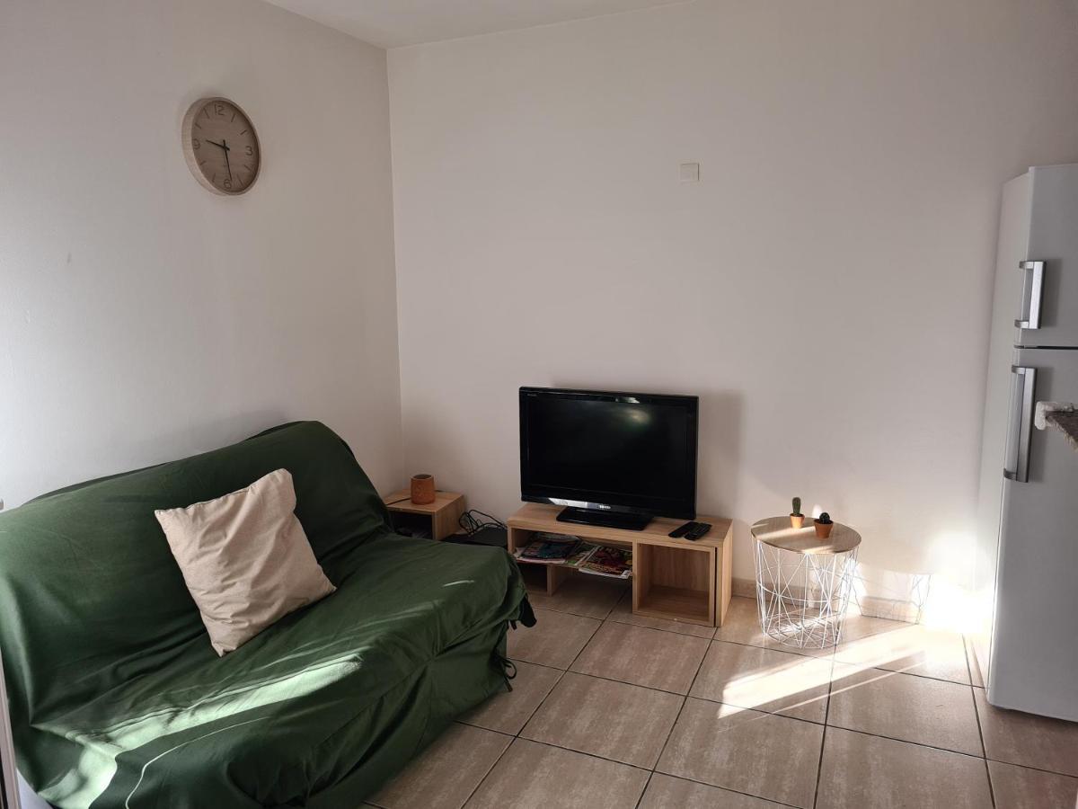 Superbe Appartement Avec Parking Gratuit Et Coin Exterieur Biguglia  Exteriör bild