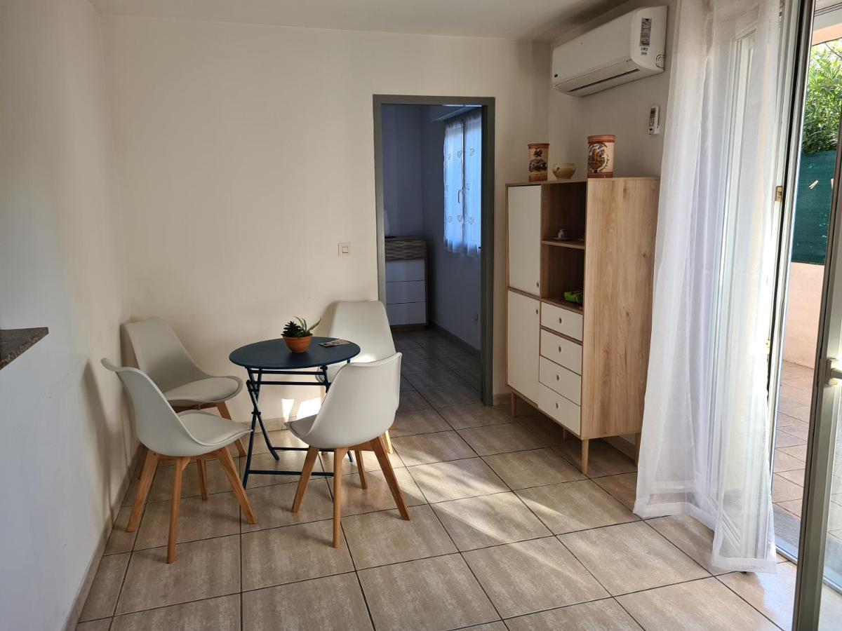 Superbe Appartement Avec Parking Gratuit Et Coin Exterieur Biguglia  Exteriör bild